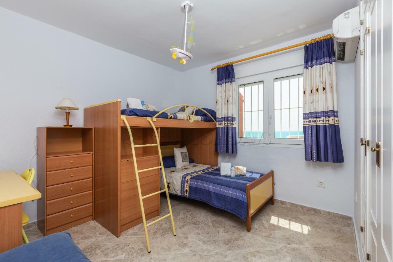 Townhouse Manilva Beach Bagian luar foto
